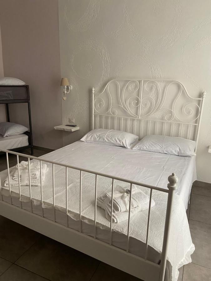 Beb La Gemma Bed and Breakfast Napoli Eksteriør billede